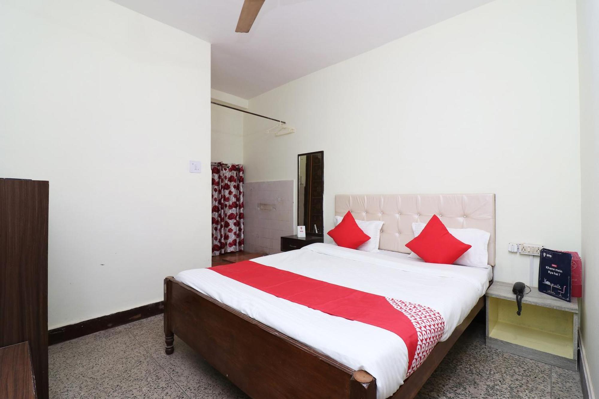 Hotel Shreya Bhubaneswar Extérieur photo