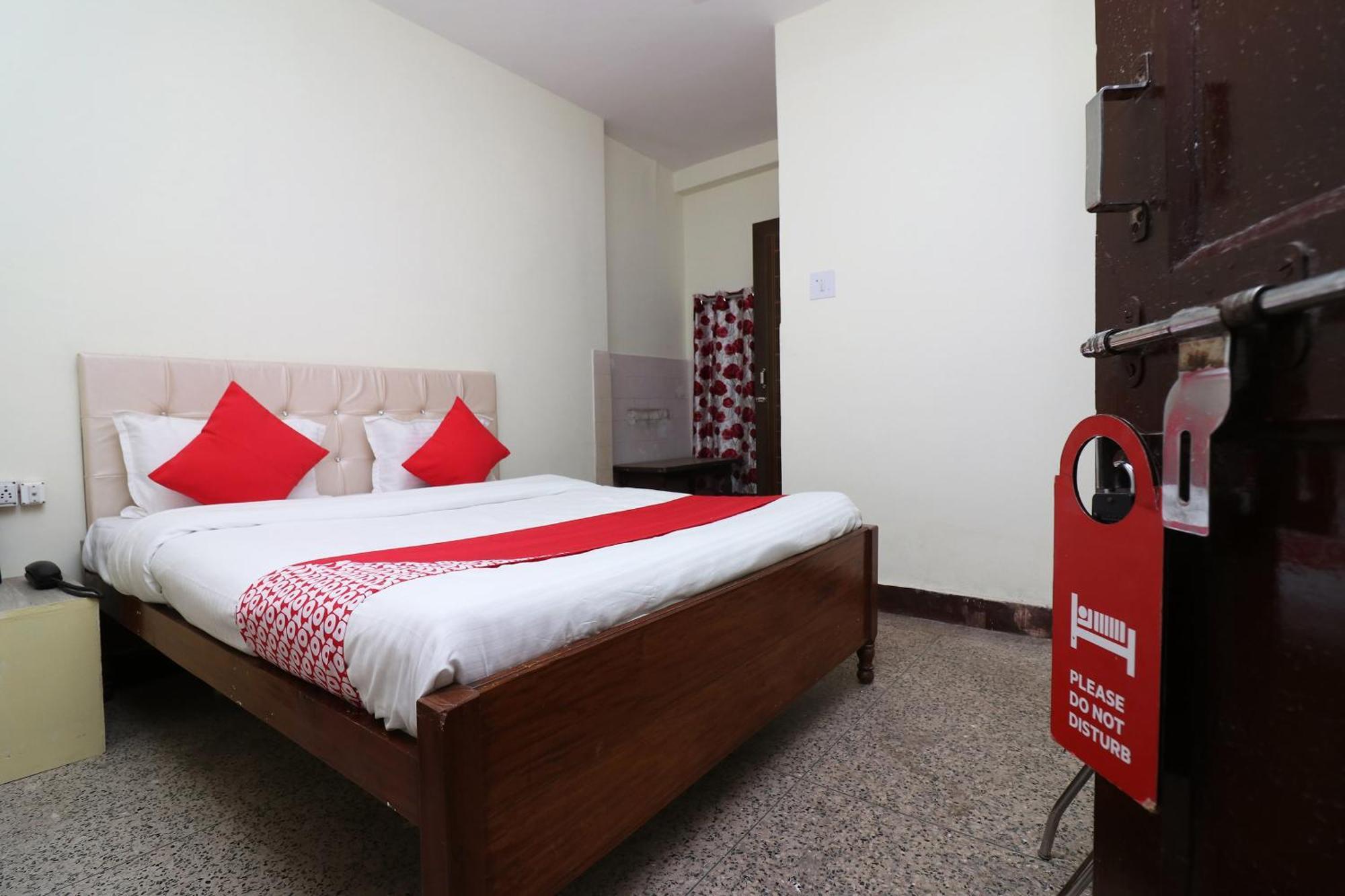 Hotel Shreya Bhubaneswar Extérieur photo