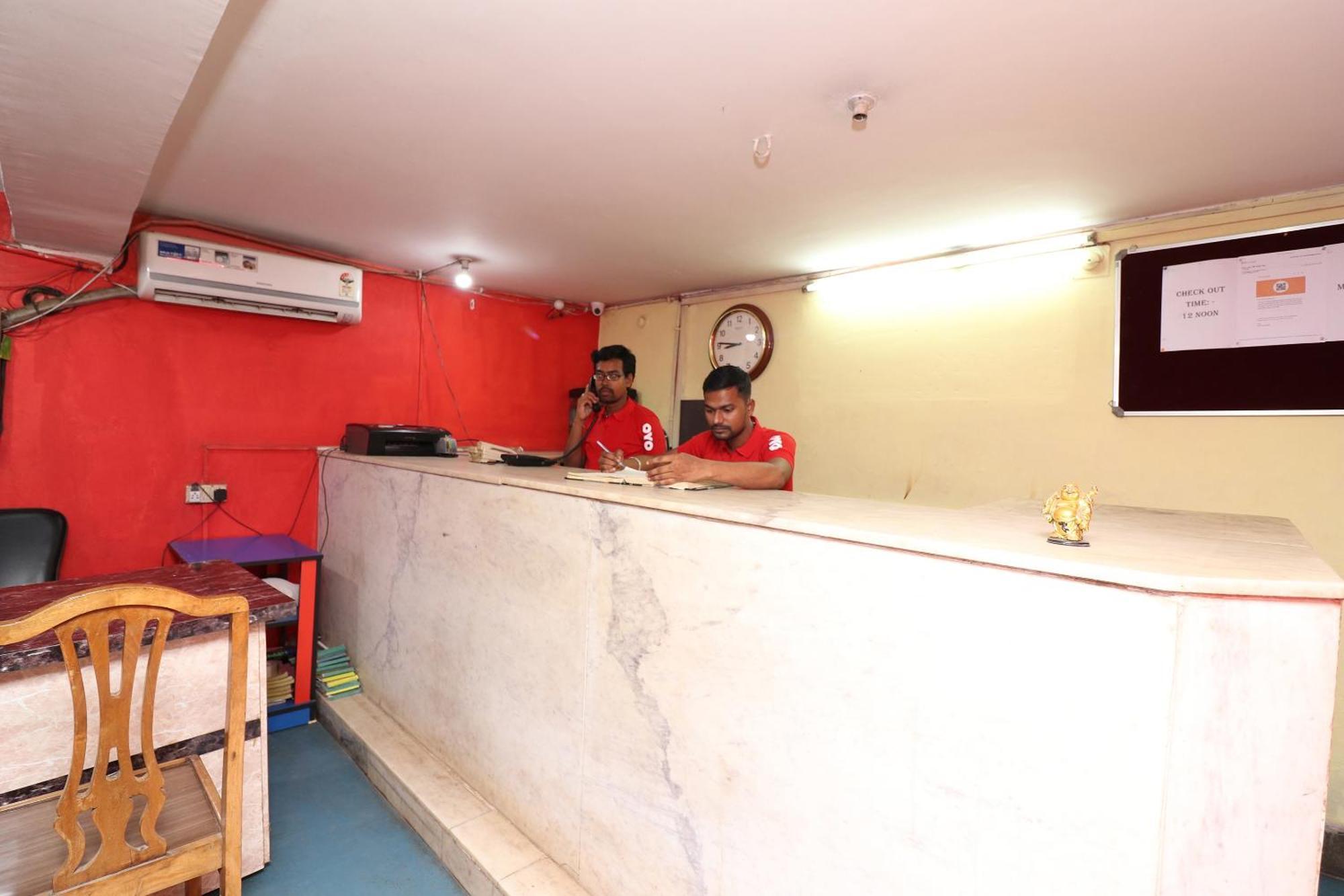 Hotel Shreya Bhubaneswar Extérieur photo